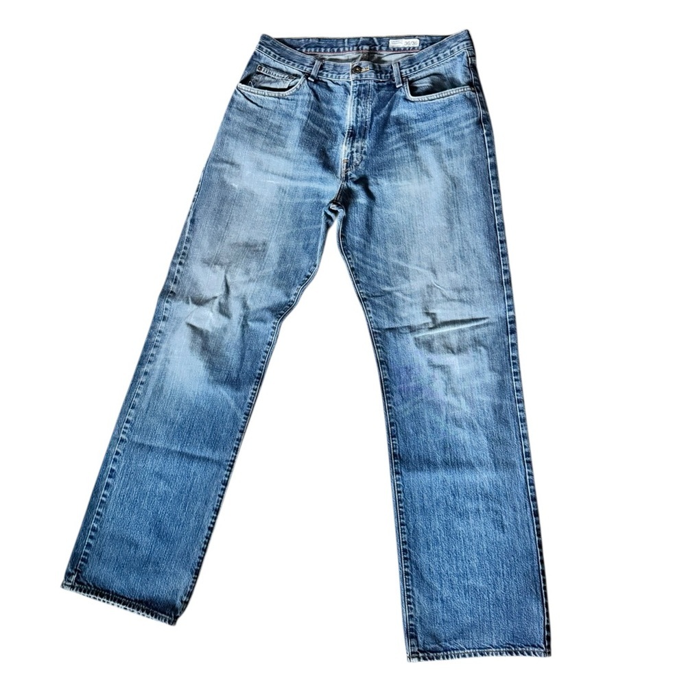 Cremieux Men’s Relaxed Fit Jeans 36x36 Medium Wash Straight Leg Classic Denim
